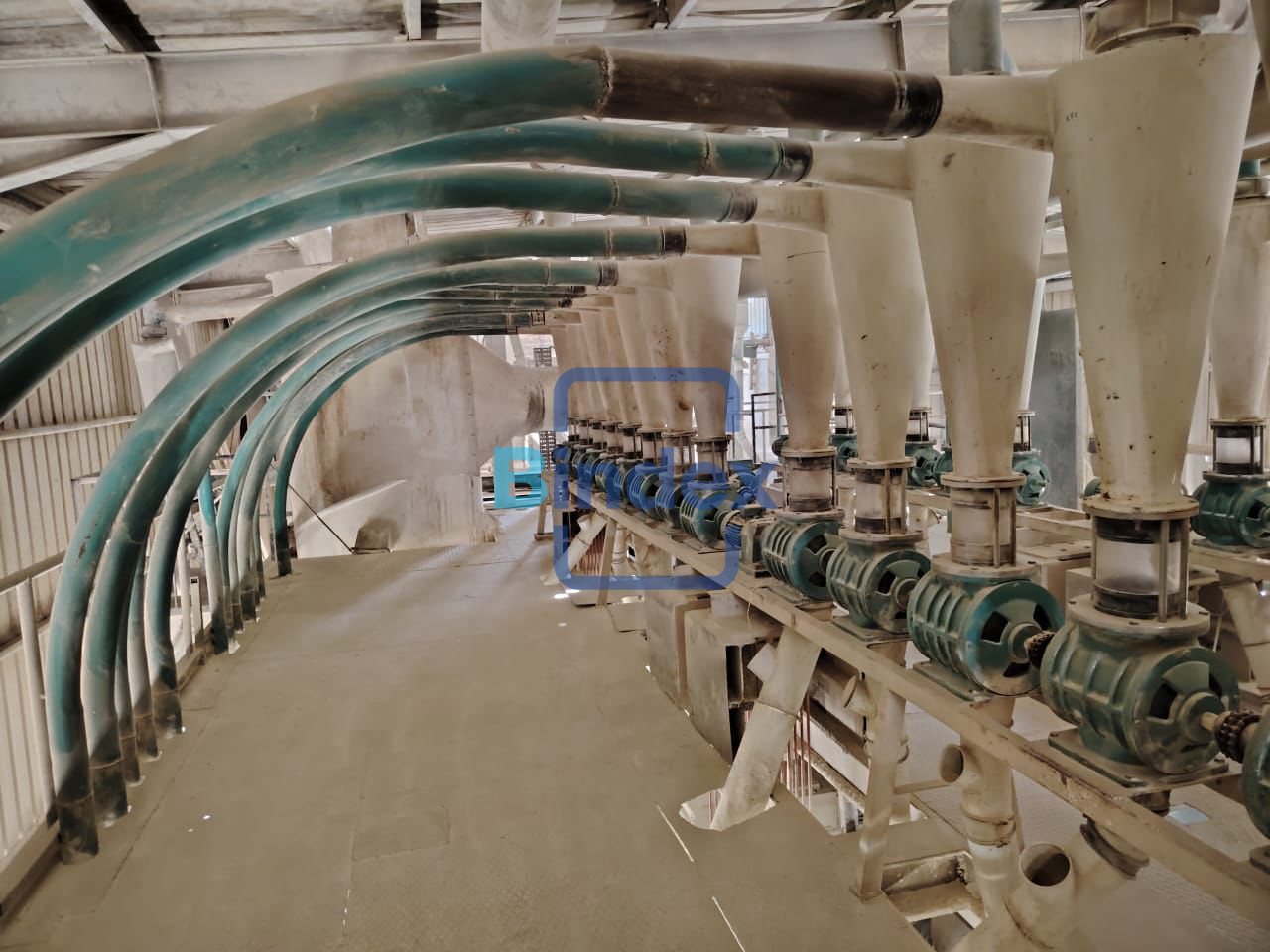 مصنع للبيع في مدينة السادات 