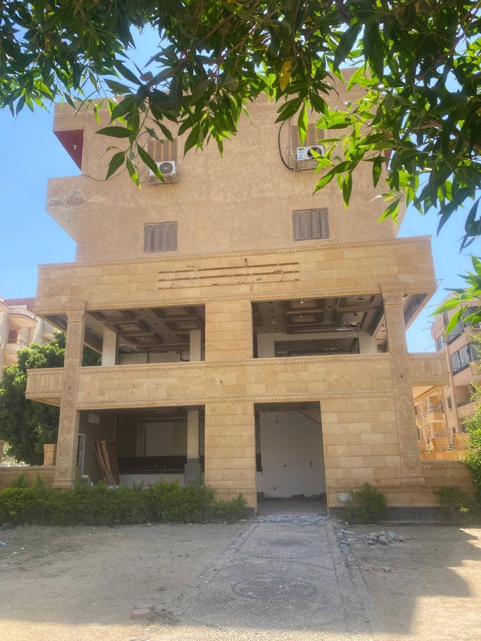 ‎محل للايجار أرقى الأماكن في العاشر من رمضان