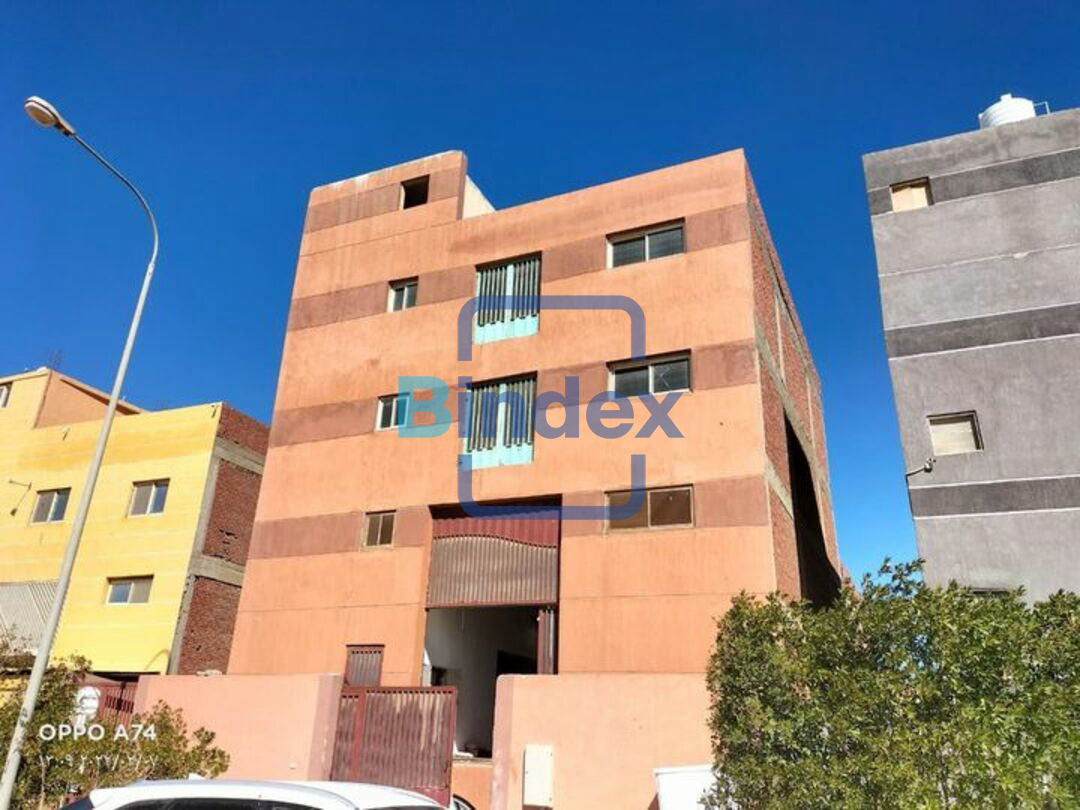 مصنع كيماويات للايجار باكتوبر