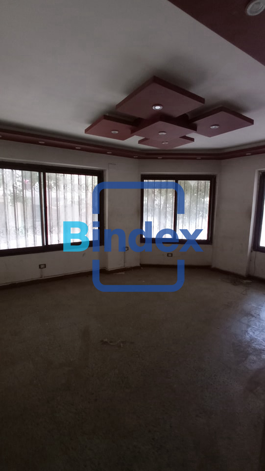 مقر اداري علي مساحه 400 متر بمدخل خاص للايجار 