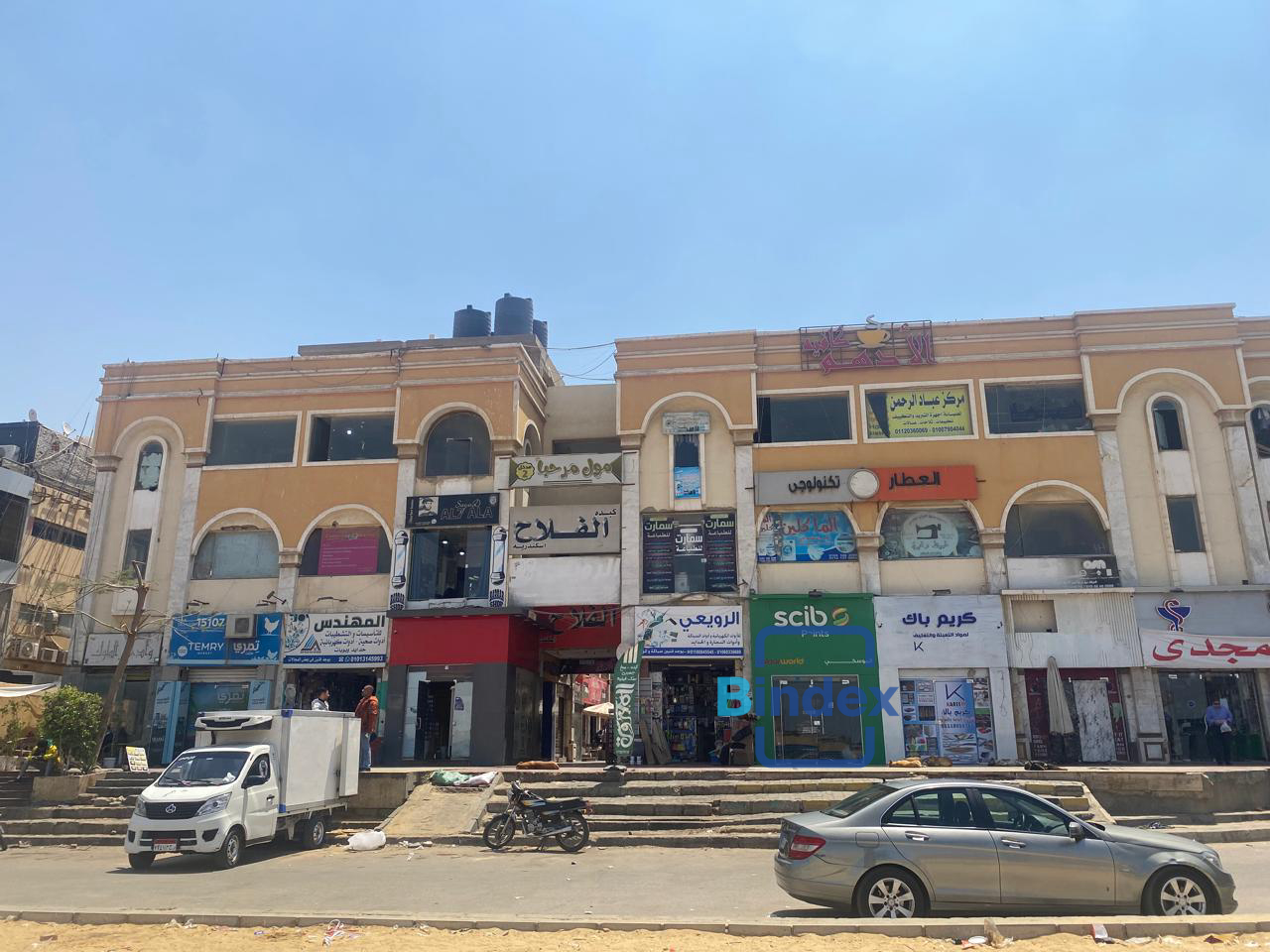 محل للبيع بمول تجاري  بالتجمع الخامس 