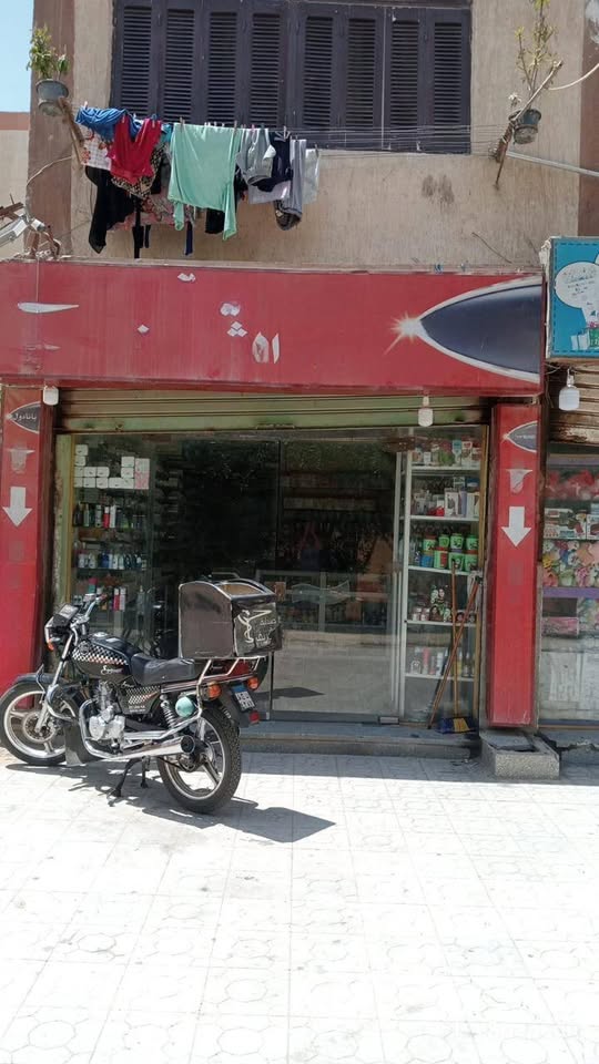  صيدلية للبيع – التجمع الأول
