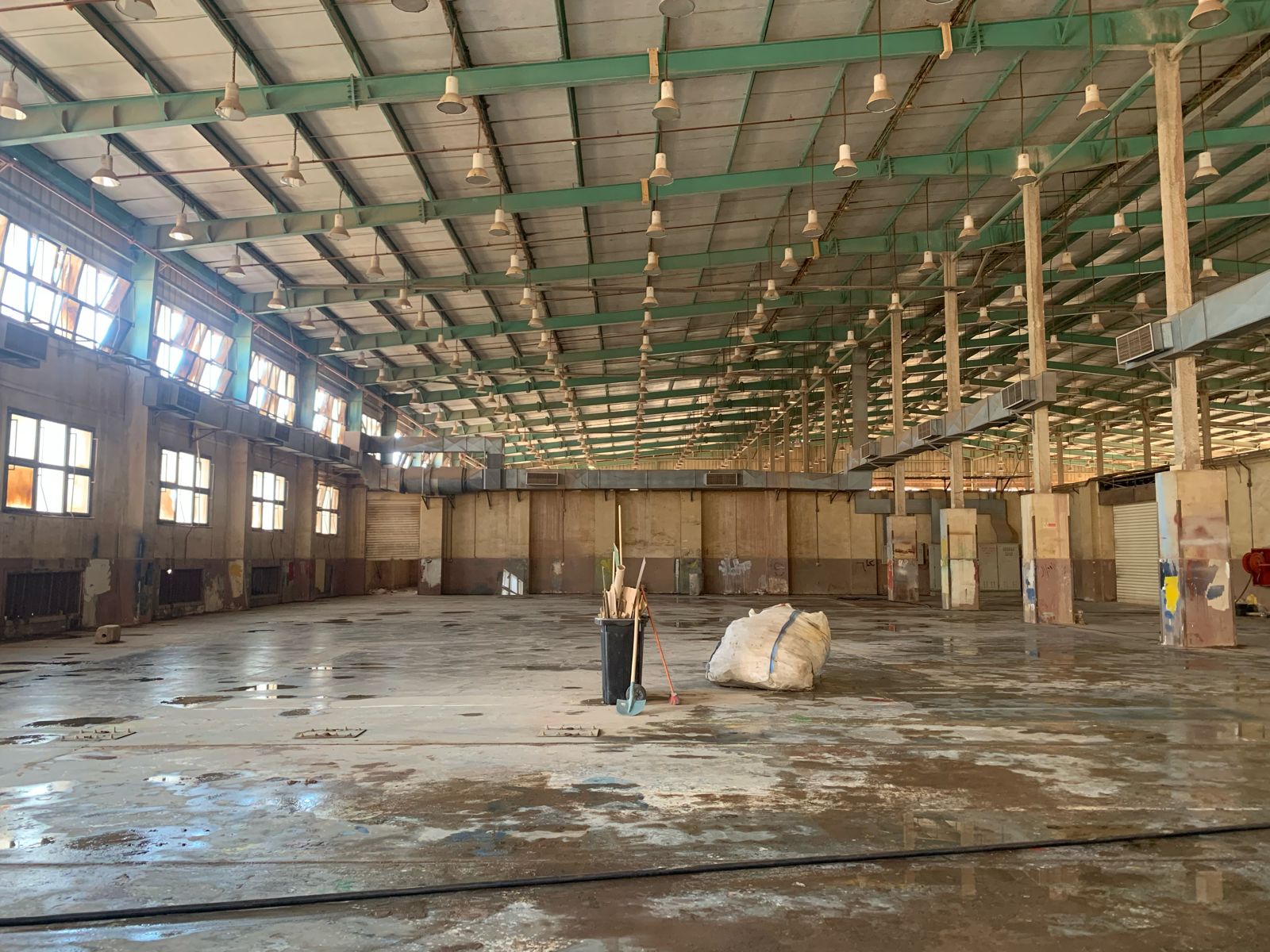 مصنع للبيع او الايجار 