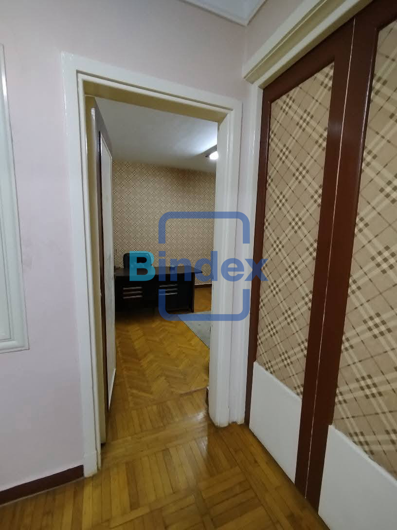 مكتب اداري مجهز ومفروش بالكامل للايجار 