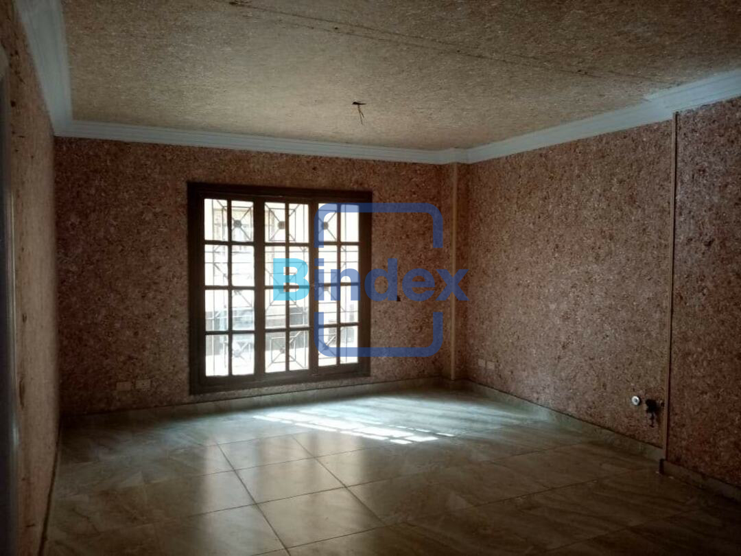 مقر اداري 300 متر للايجار باكتوبر 