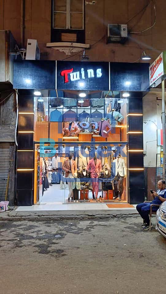 محل للبيع بشارع حيوي 