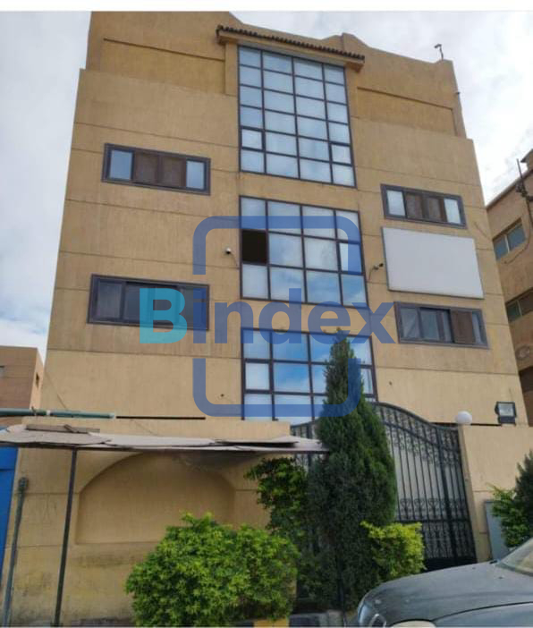 مصنع للايجار 