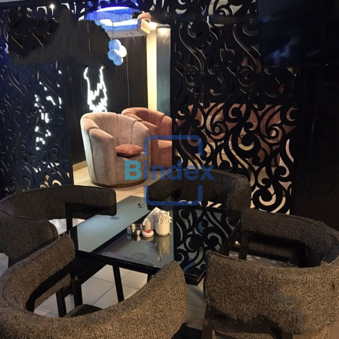 كافيه ومطعم مفروش ومجهز بشيراتون 