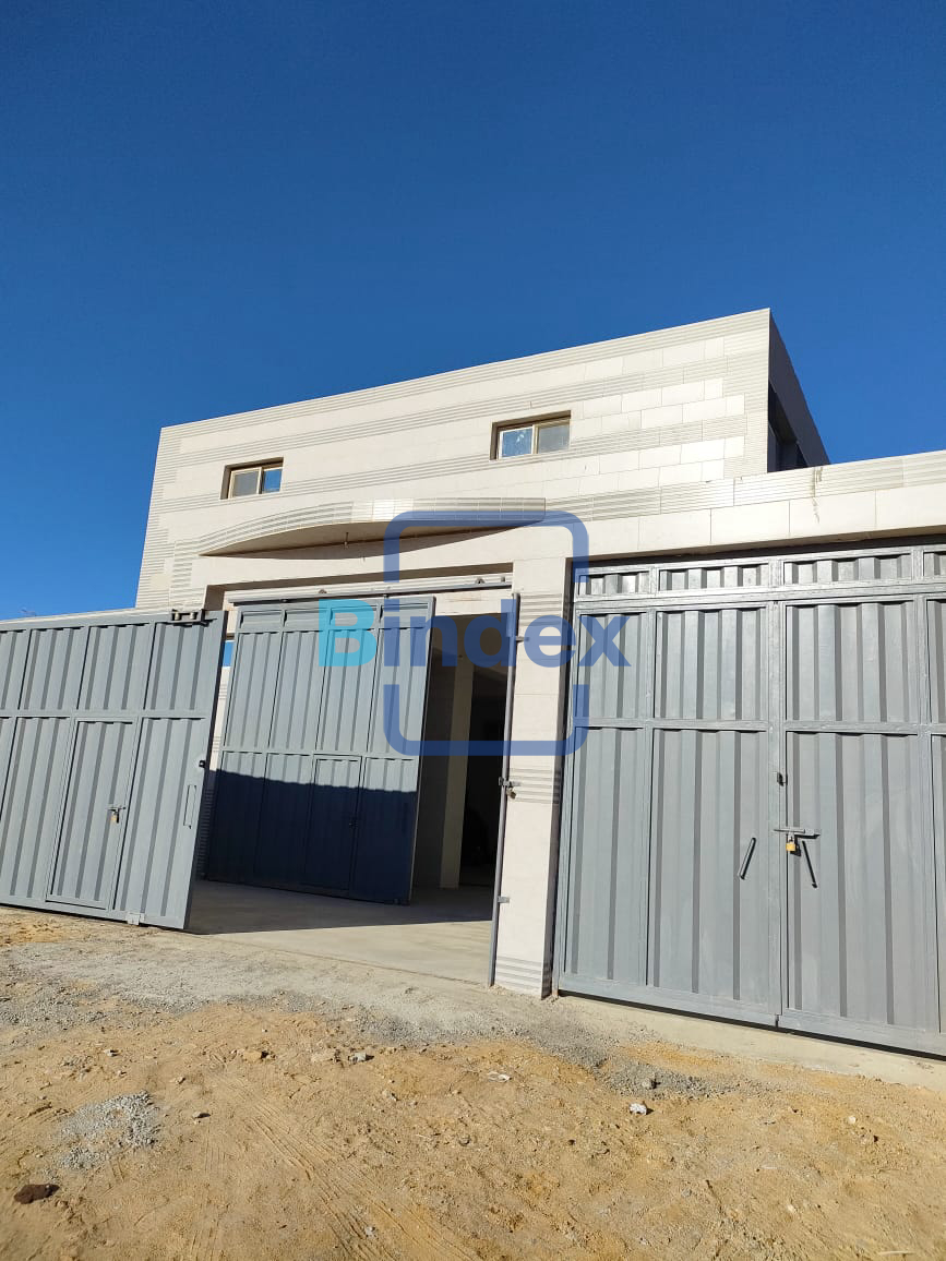 مصنع للبيع في حدائق  اكتوبر 
