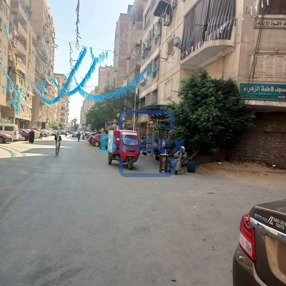 محل للايجار بين فيصل والهرم 