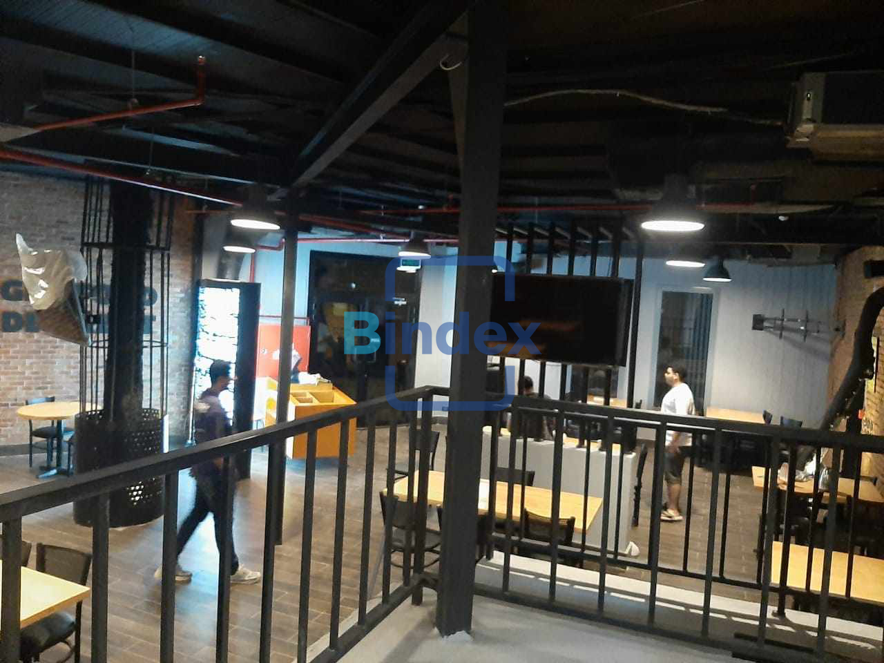 للايجار بالمعادي مطعم وكافيه سياحي 