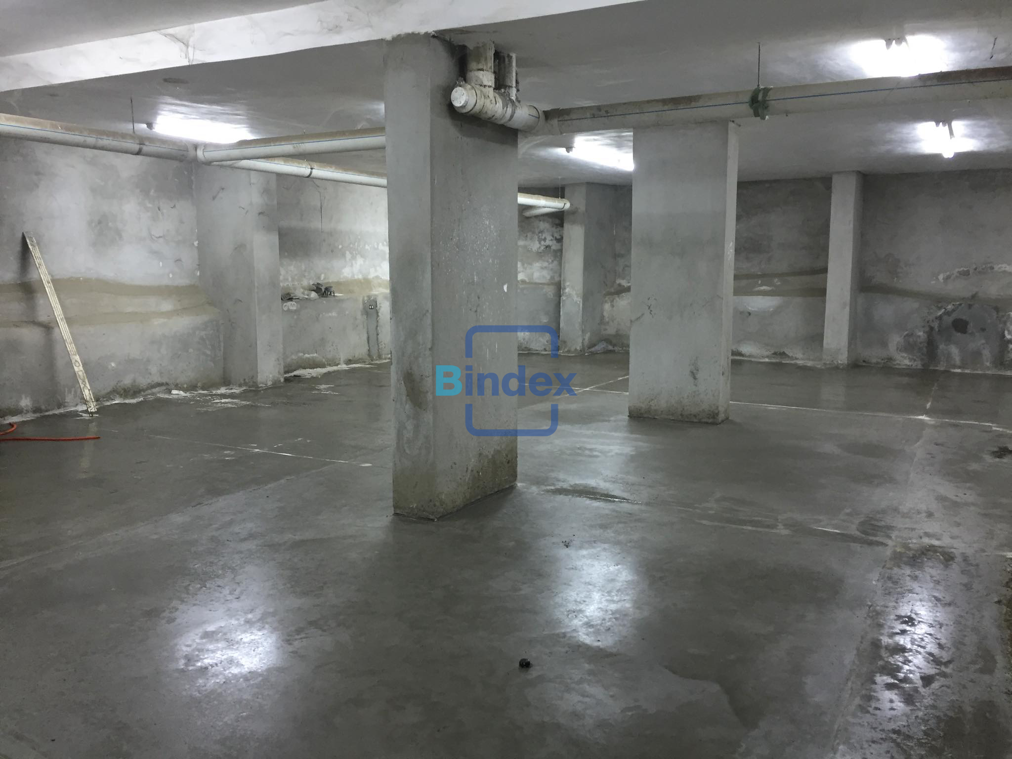 مخزن للبيع في الزيتون