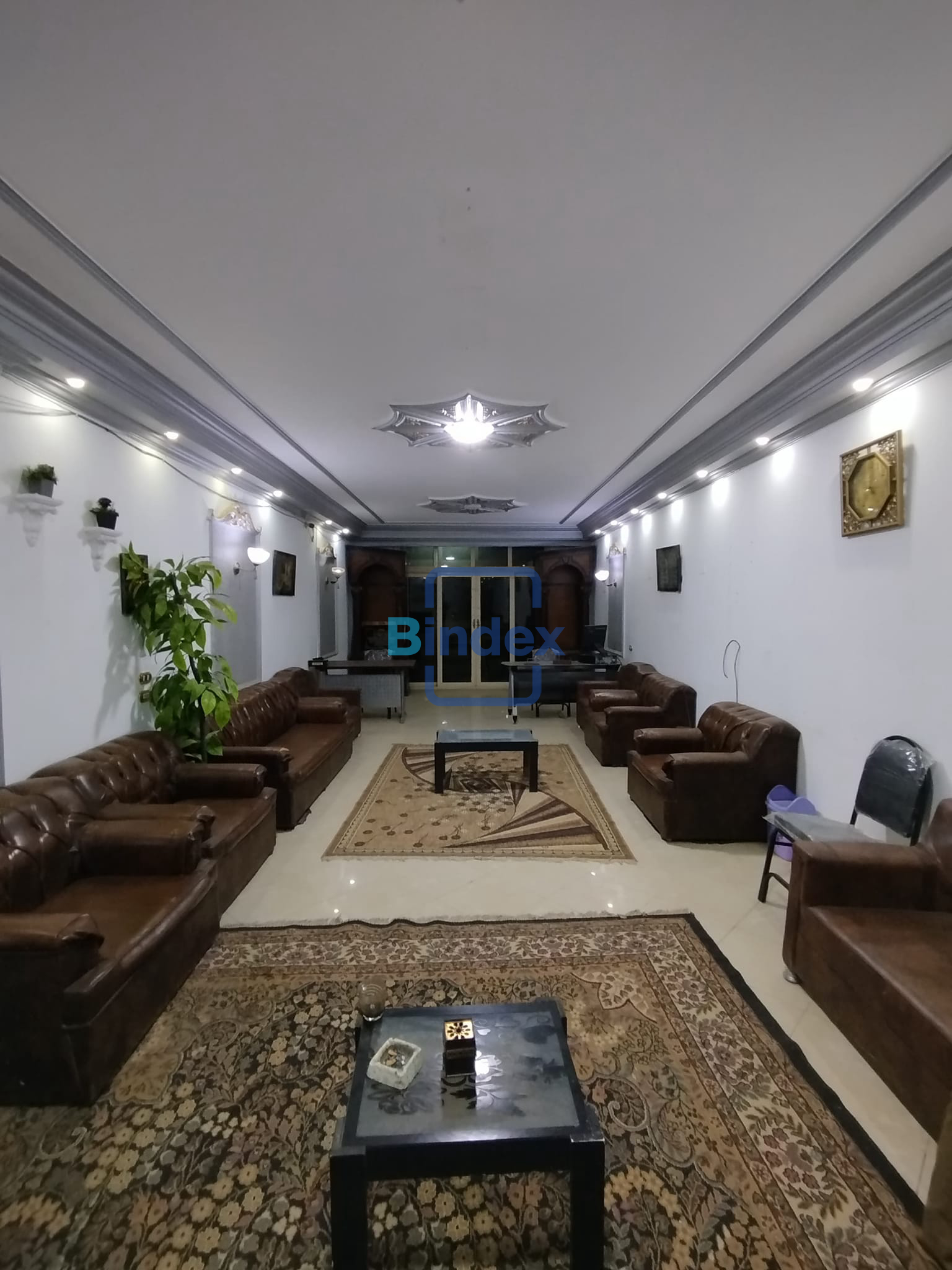 مكتب للايجار بالدقي