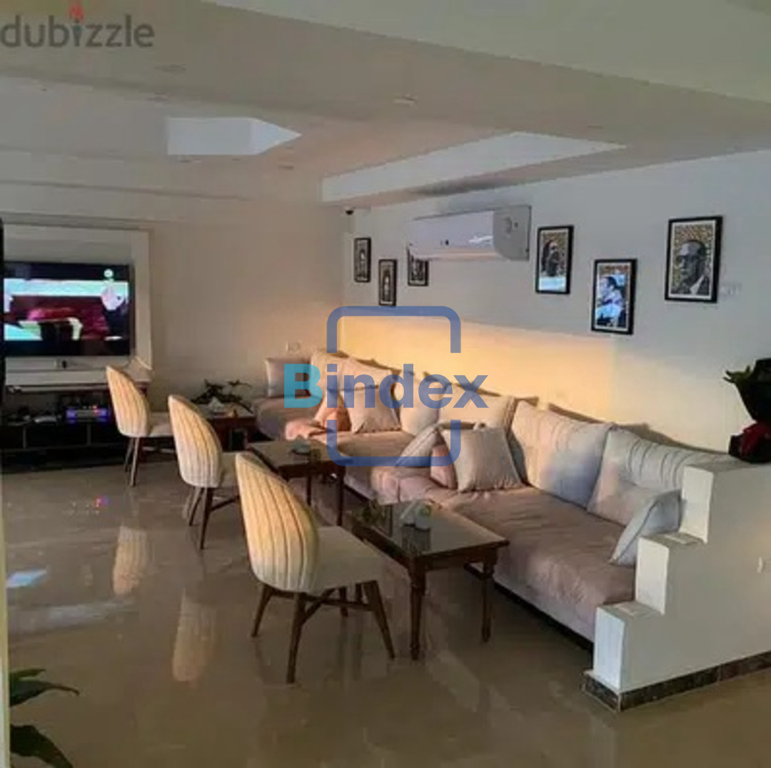 كافية وبلايستيشن 250متر للايجار مكيف بالكامل مجهز ومفروش قرب جنينة مول