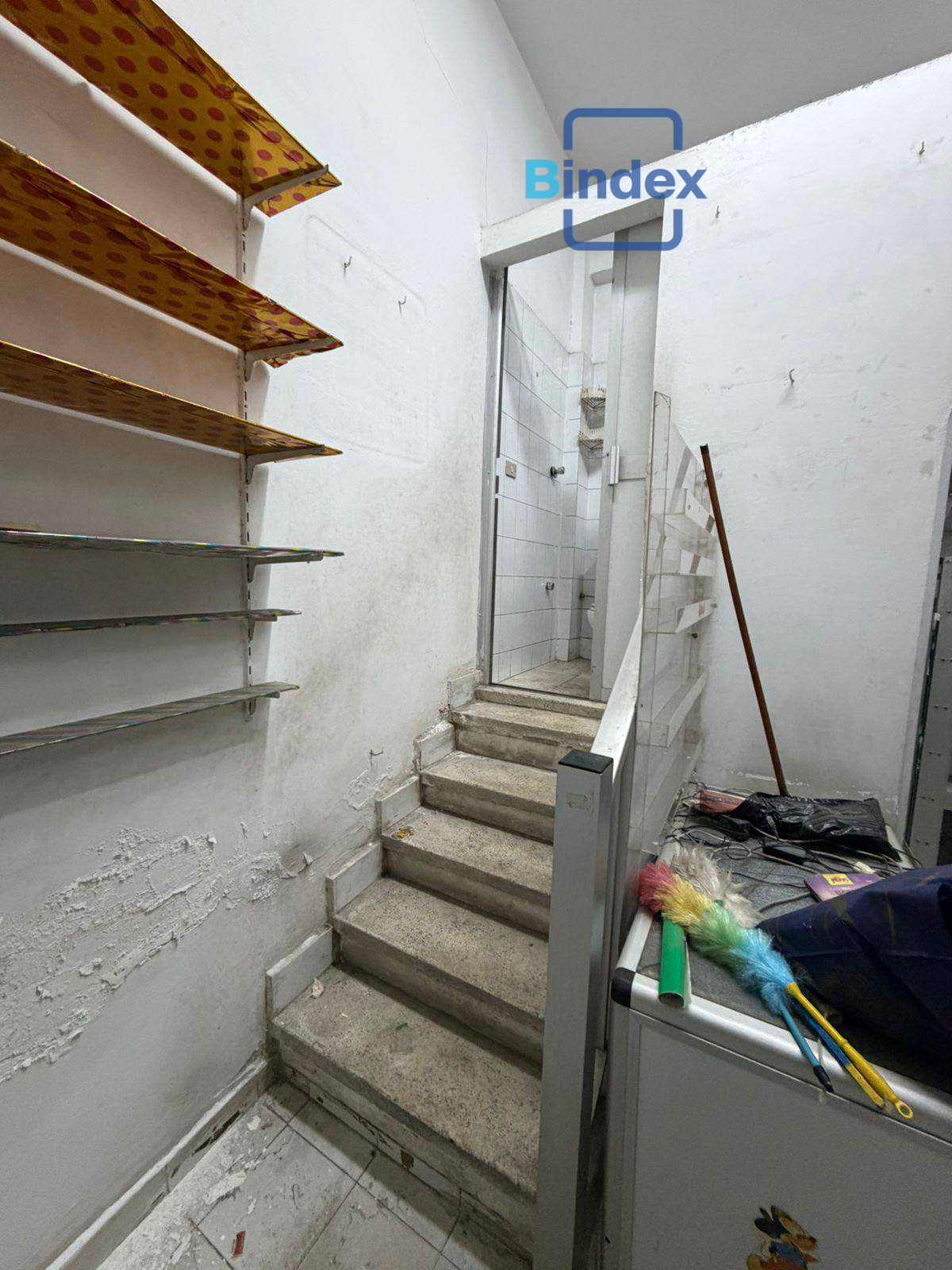 فرصة للايجار محل بموقع مميز 