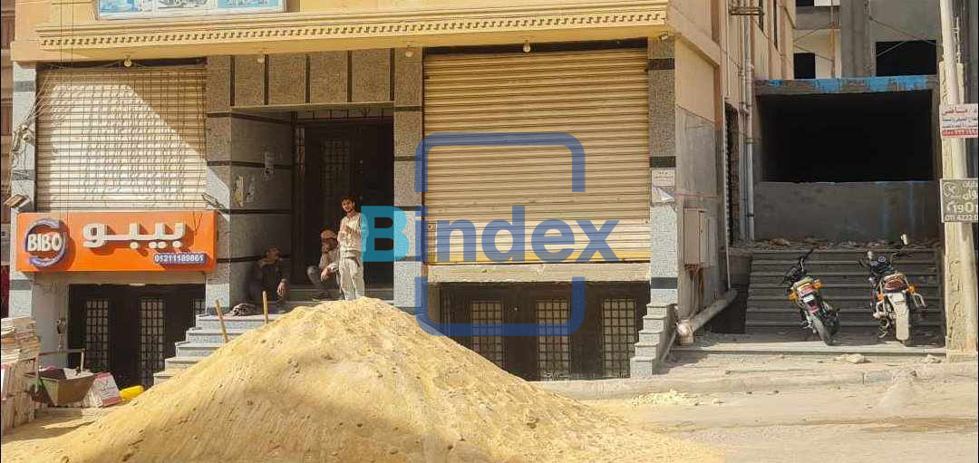 محل للايجار بموقع تجاري بالهضبة الوسطي المقطم 