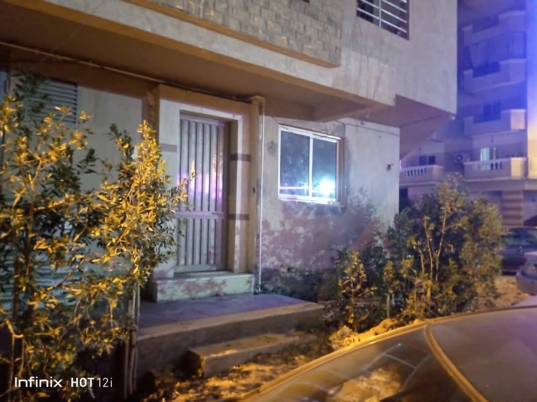 مكتب للايجار بالمقطم 