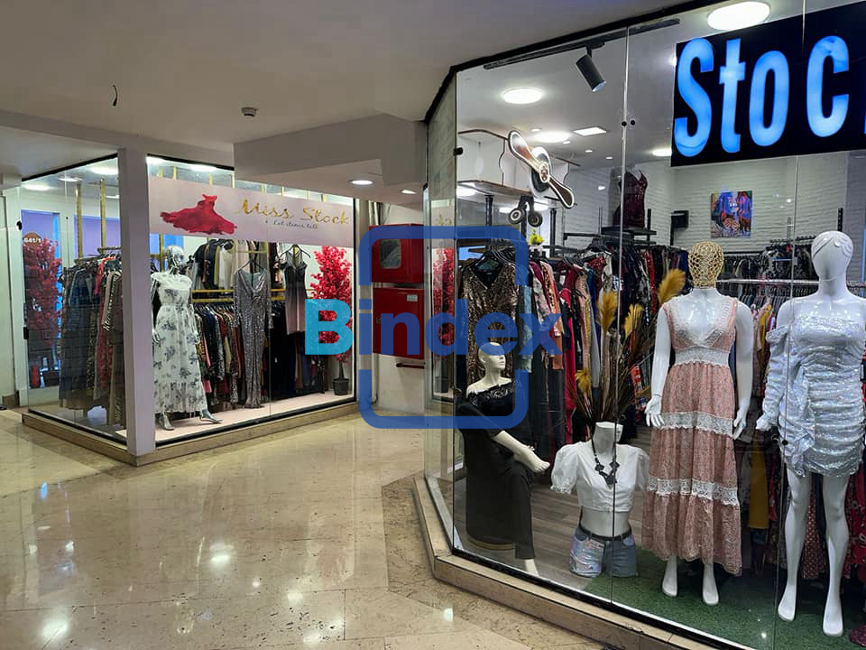 محل للإيجار المعادي جراند مول موقع مميز دورين مساحة ٣٦ متر 