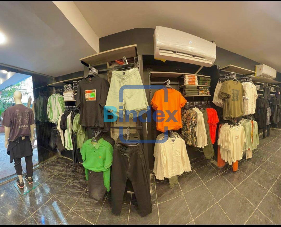 محل للبيع بموقع مميز 