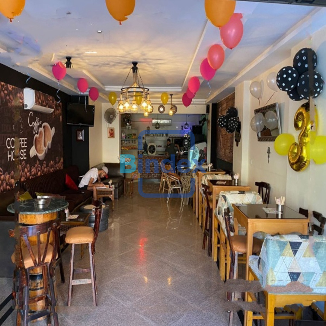  كافيه مفروش وشغال للايجار بالمعدات والفرش بالمقطم  