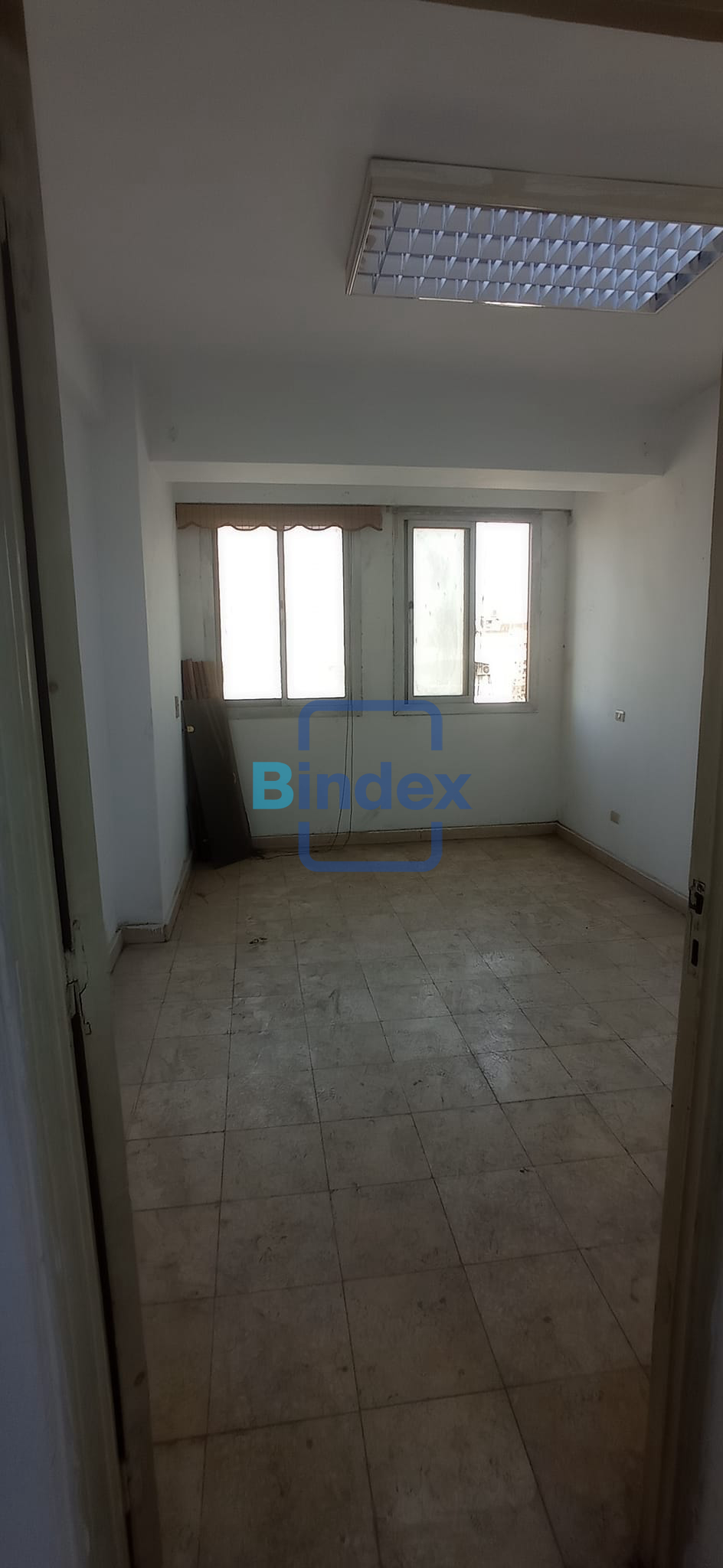 مكتبين للايجار 