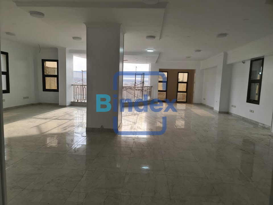 مصنع للايجار بالعبور