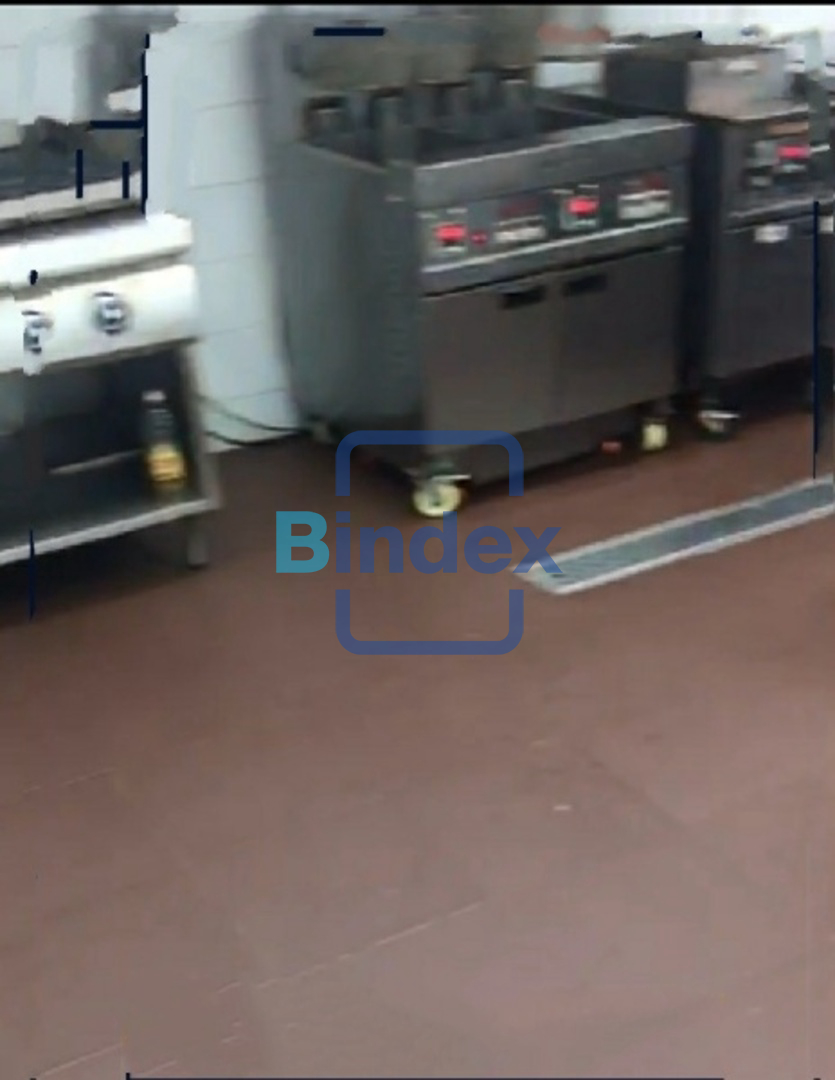 مطعم للايجار باقوي موقع حيوي بشبرا 