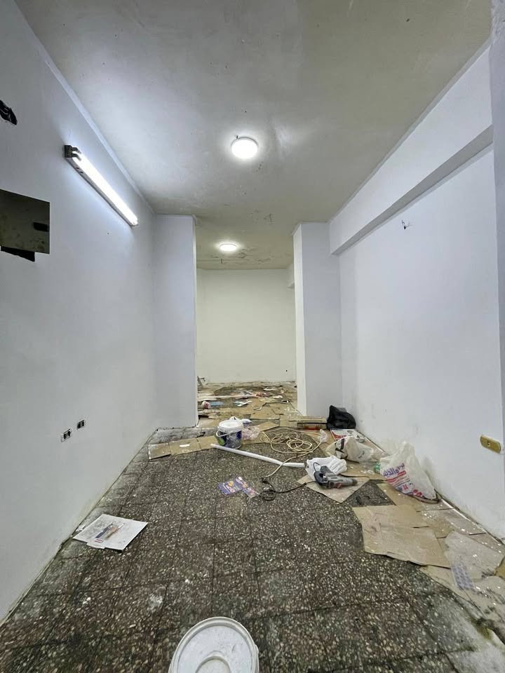 محل للبيع بحدائق الزيتون