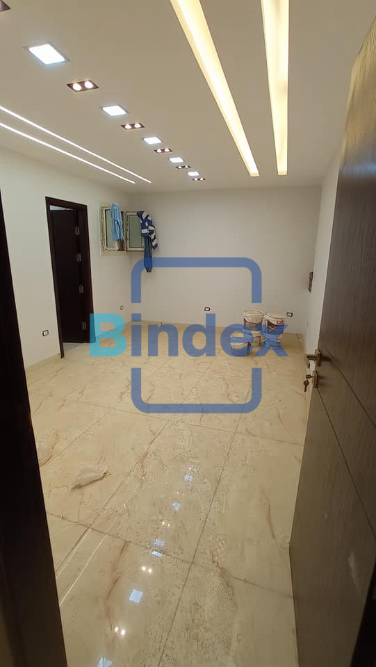 مقر مرخص اداري للبيع او الايجار بحدائق الاهرام 