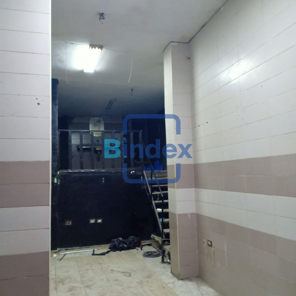 محل تجاري للبيع في  الوراق 